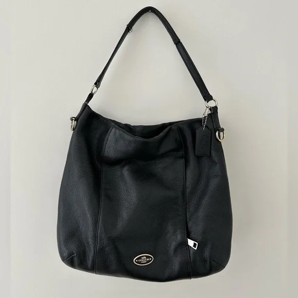 Coach Scout 100% leather bag - Picture 2 of 8